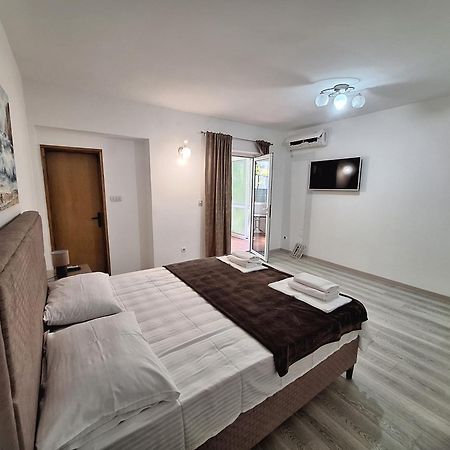 בודווה Apartmani Hortenzija מראה חיצוני תמונה