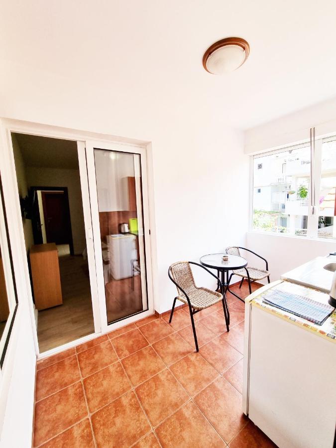 בודווה Apartmani Hortenzija מראה חיצוני תמונה