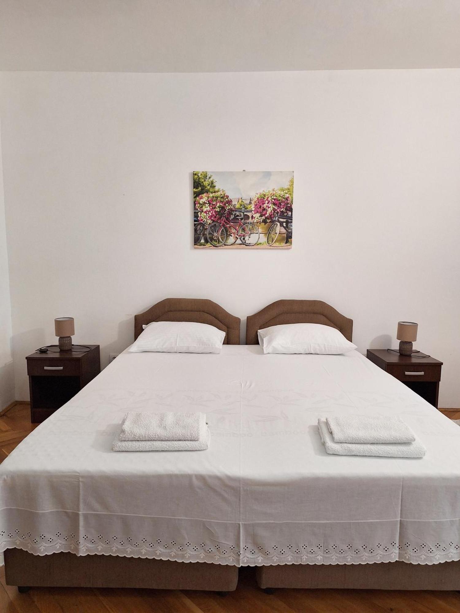 בודווה Apartmani Hortenzija מראה חיצוני תמונה
