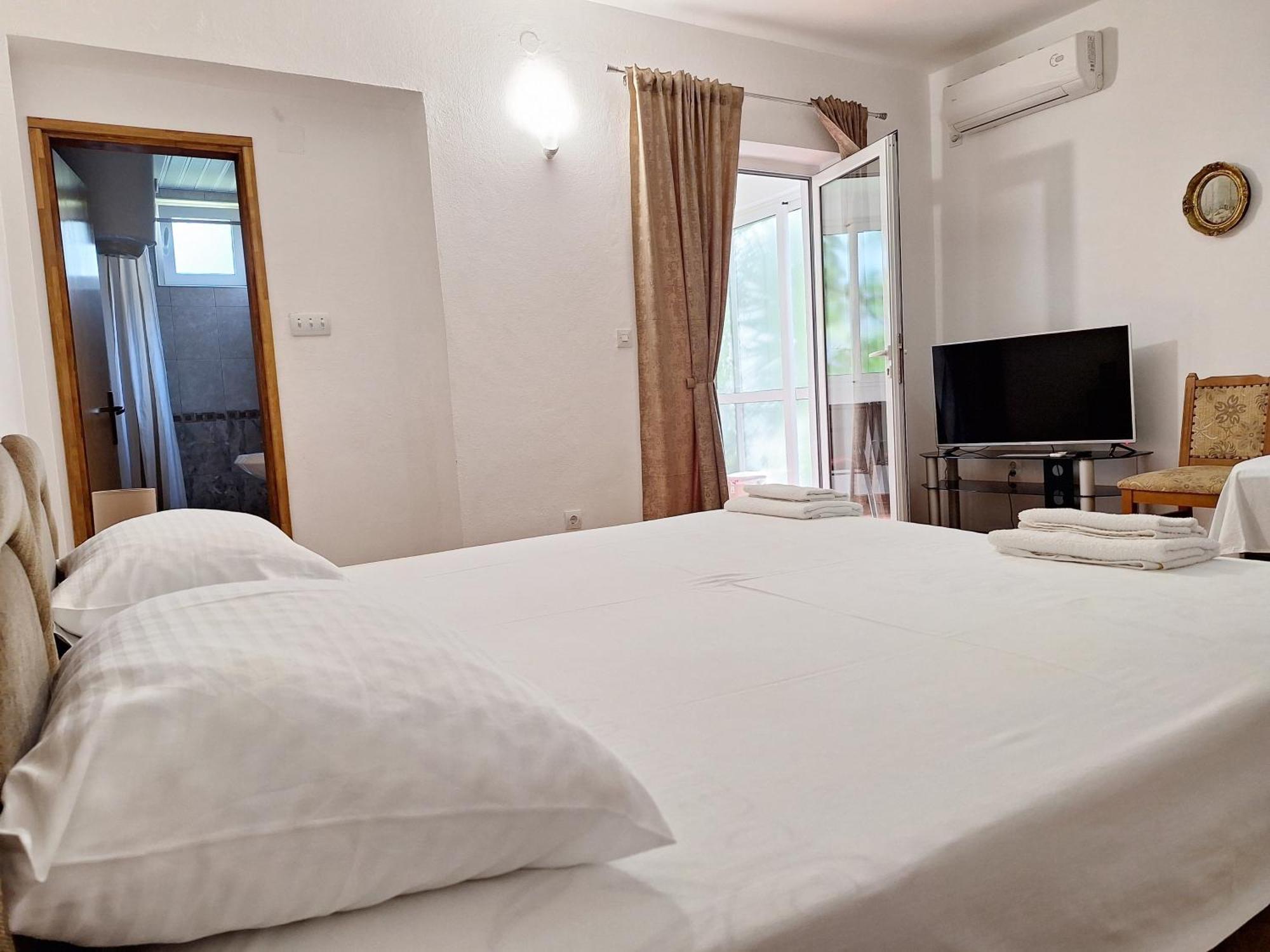 בודווה Apartmani Hortenzija מראה חיצוני תמונה