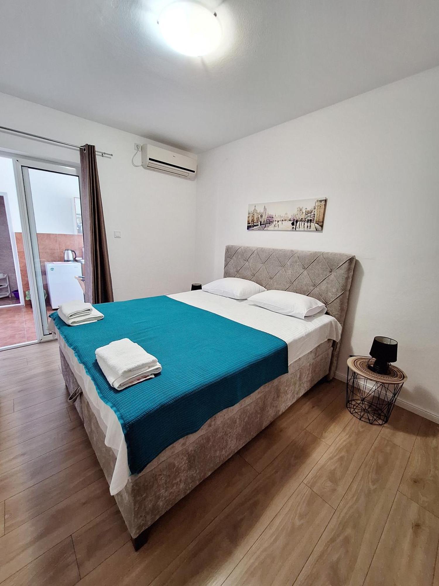 בודווה Apartmani Hortenzija מראה חיצוני תמונה
