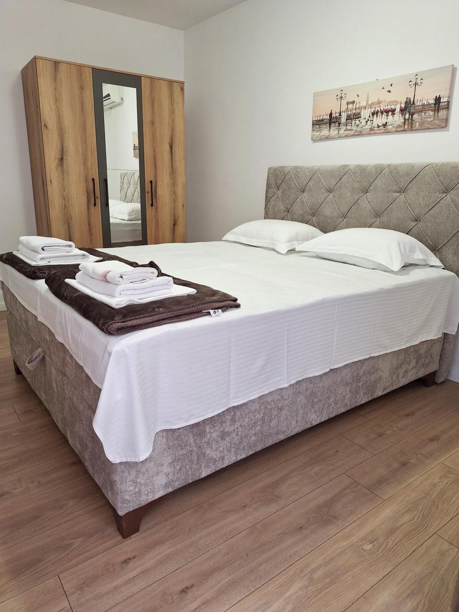 בודווה Apartmani Hortenzija מראה חיצוני תמונה
