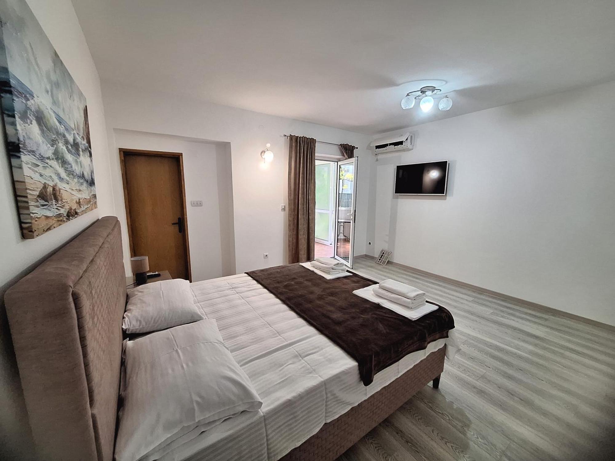 בודווה Apartmani Hortenzija מראה חיצוני תמונה