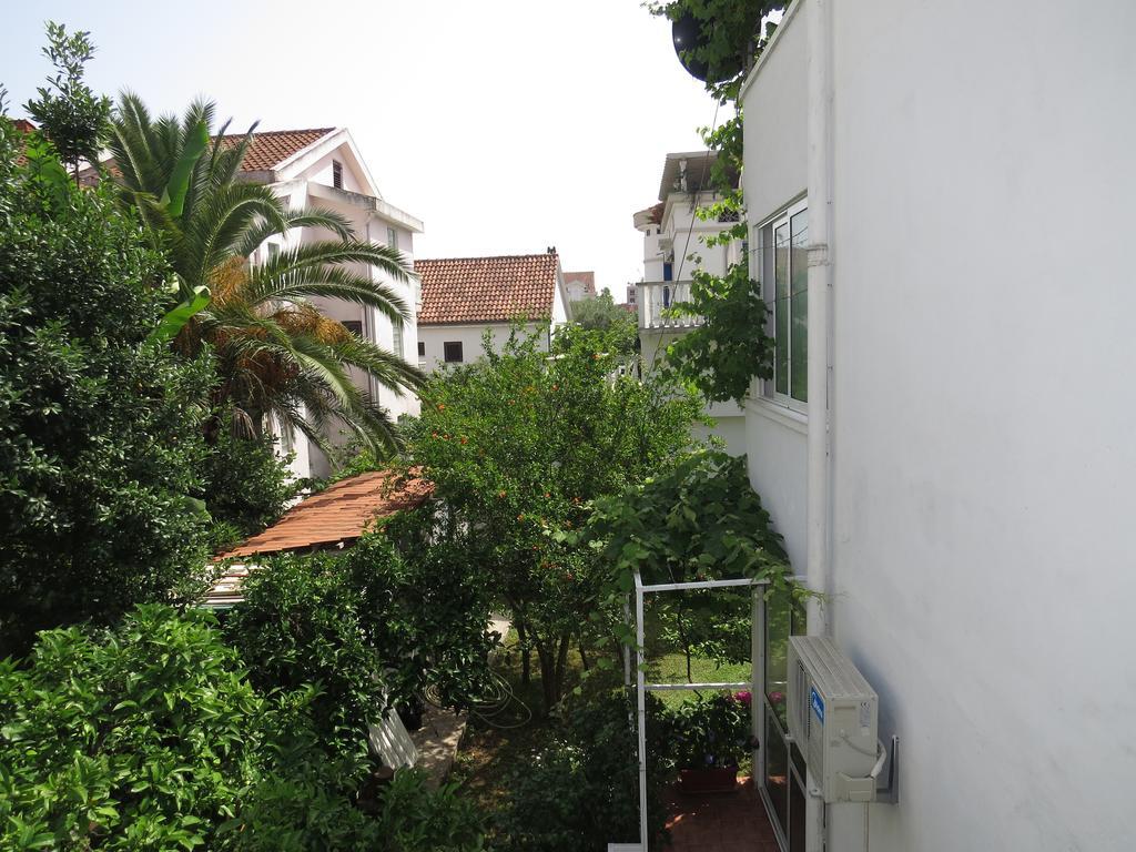 בודווה Apartmani Hortenzija מראה חיצוני תמונה